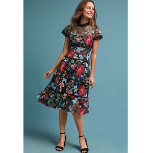 ✨ Anthropologie Vone Janine Embroidered Dress ✨